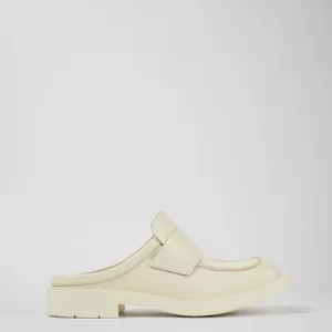 Neuman White Clogs for Unisex - Autumn / Winter collection